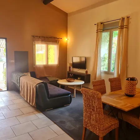 Holiday home Maison De Village, Clim