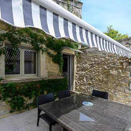 Holiday home Maison De Village, Clim Bernis