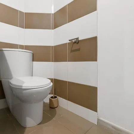 Maison De Village, Clim Holiday home *