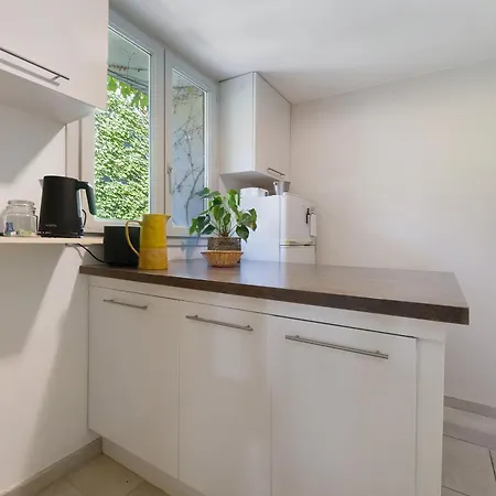Holiday home Maison De Village, Clim Bernis