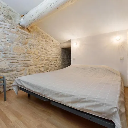 Maison De Village Bernis